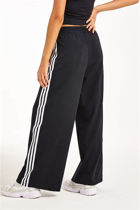 Adidas relaxed fit joggers men's